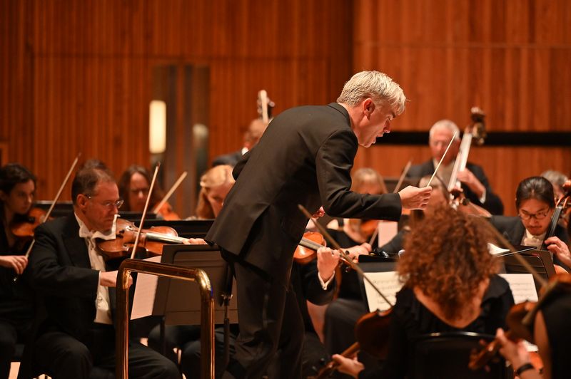 Edward Gardner debuta en Ibermúsica con la London Philharmonic en Madrid y Zaragoza