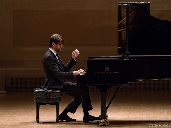 Crítica / Trifonov lo vuelve a hacer… - por Juan Berberana