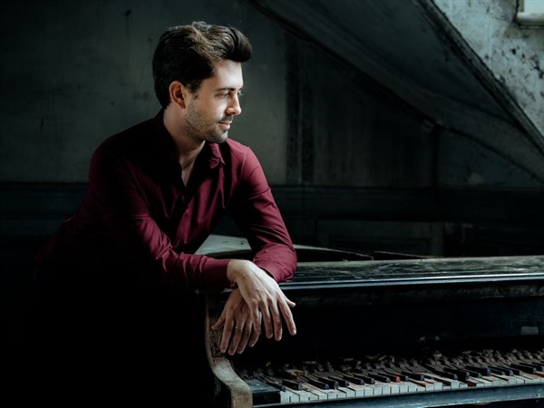 El pianista Antonio Oyarzabal debuta en el Wigmore Hall de Londres