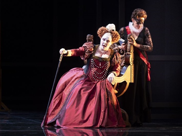 Crítica / Yolanda Auyanet triunfa con Roberto Devereux en Las Palmas