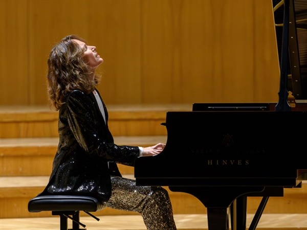 Crítica / Mercì, Madame Grimaud - por Alessandro Pierozzi