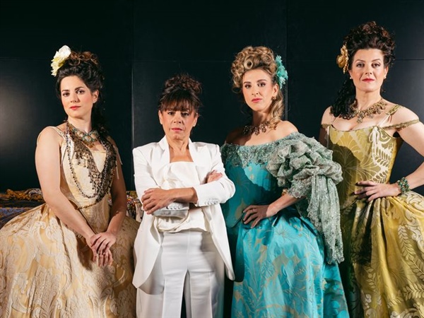 ‘Cómicas’ en el Teatro de la Zarzuela, las primeras mujeres de teatro moderno en la España del XVIII