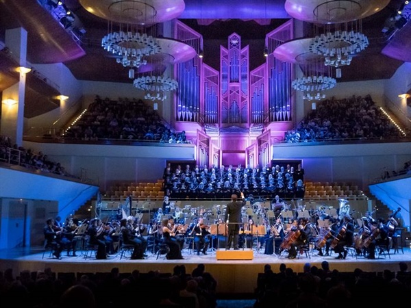 Crítica / Cien años de cine con la Royal Film Concert Orchestra - por Daniela Zambrano