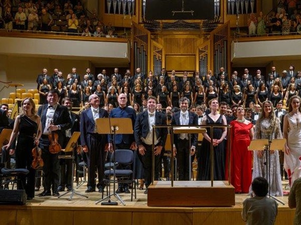 Crítica / Buen cierre de temporada de la Orquesta y Coro Nacionales de España - por Justino Losada