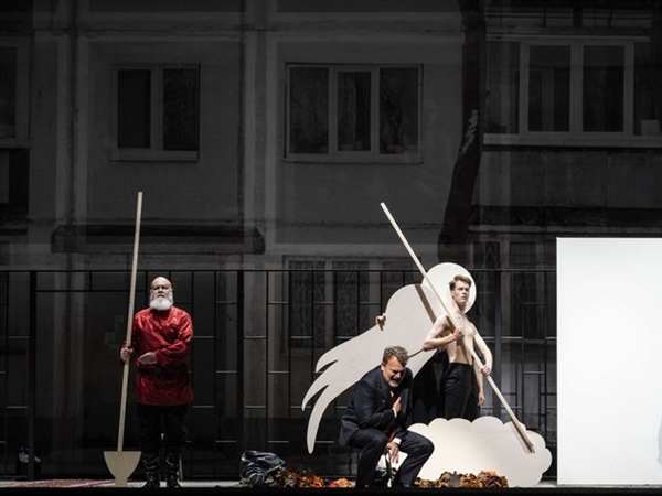 Crítica / “Boris Serebrennikov” en Ámsterdam - por Agustín Blanco Bazán