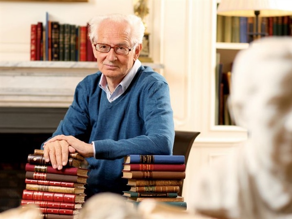 #Lecturasdeverano #Contrapunto / Entrevista con ANDRÉS AMORÓS