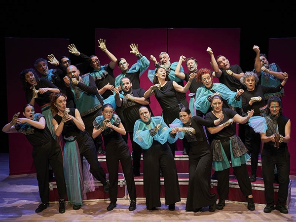 Operetta, teatro y ópera a capela con mucho humor en Teatros del Canal