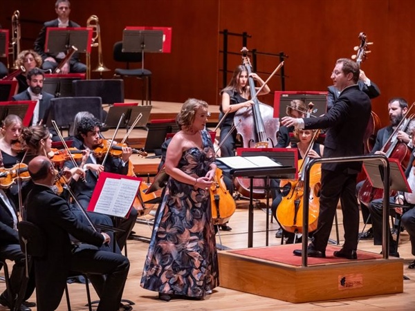 Crítica / Exilio interior de Mahler y exterior de Rachmaninov - por Genma Sánchez Mugarra