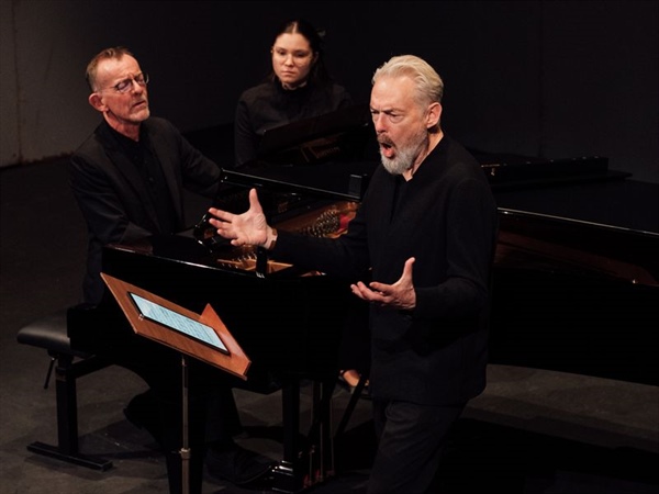 Crítica / Excelente recital de Mark Padmore - por José Antonio Cantón