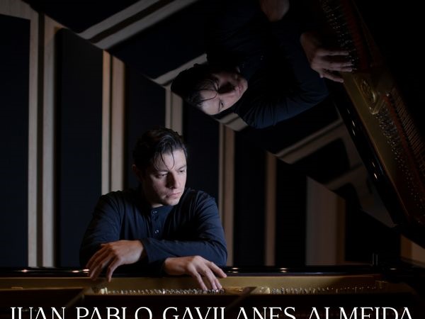 Juan Pablo Gavilanes Almeida presenta un diálogo luminoso entre Chopin y Debussy