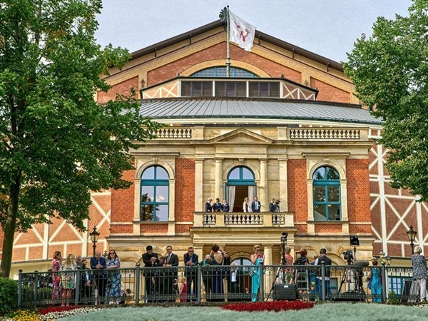 La Orquesta del Festival de Bayreuth debuta en el Teatro Real