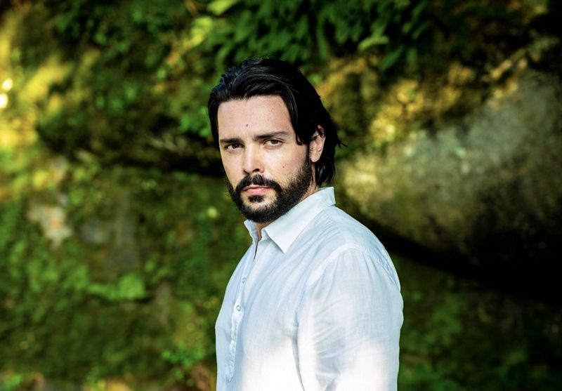 Entrevista / Luca Micheletti, mucho más que un cantante - por Mario González