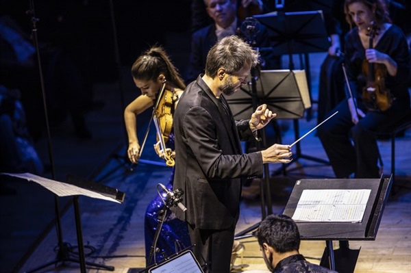 Crítica / Excelencias de una orquesta de autor - por José Antonio Cantón