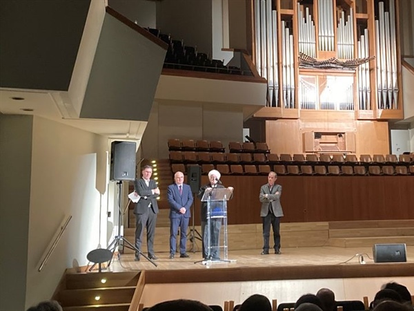 Crítica / Homenaje al organista Vicente Ros en el Palau de la Música - por Joan Gómez Alemany