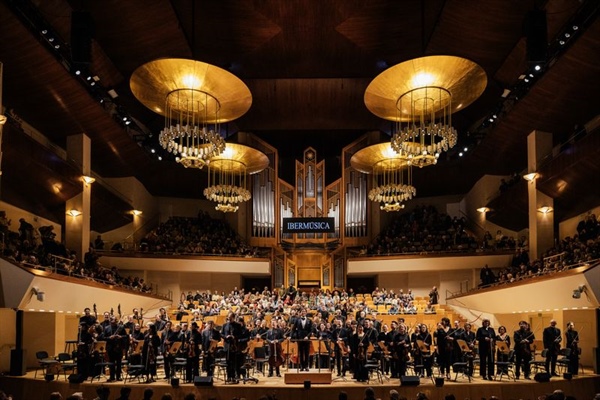 Crítica / Casi toda la historia de la música - por Justino Losada