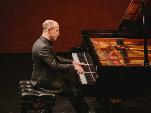 Crítica / Nelson Goerner, consideraciones del Chopin menos apreciado - por Ramón G. Balado