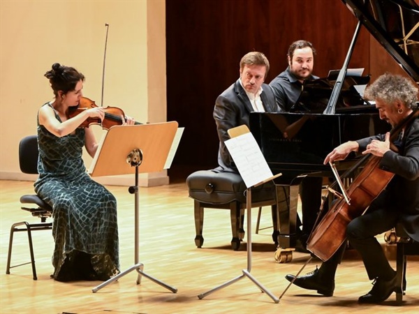 Crítica / Brahms… “punto de fuga” - por Luis Mazorra Incera