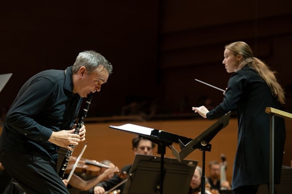 Crítica / El clarinete de Widmann ante el abismo - por Juan Carlos Moreno