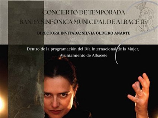 Silvia Olivero dirige la Banda Sinfónica Municipal de Albacete
