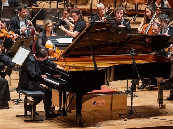 Crítica / Fazil Say y Nil Venditti, pura energía creativa - por Genma Sánchez Mugarra