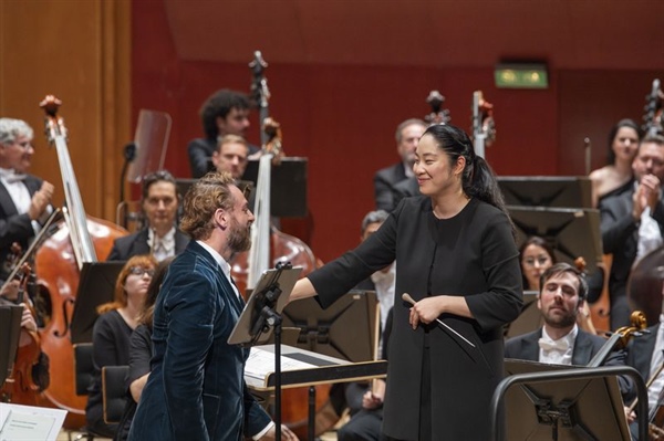 Crítica / Debut de Holly Hyun Choe con la Filarmónica de Gran Canaria - por Juan F. Román