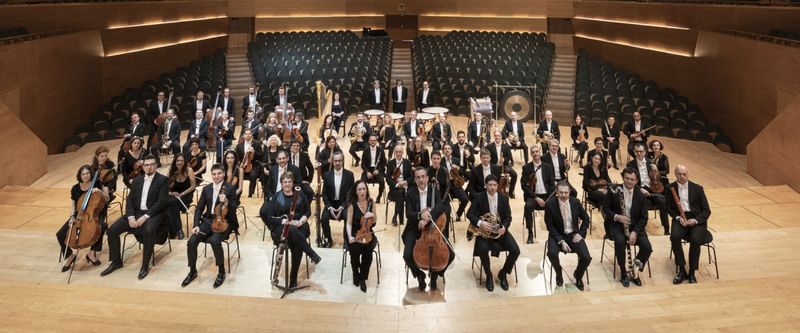 Jonathan Nott dirige a la OBC la Sinfonía Turangalîla en Ibermúsica con el pianista Pierre-Laurent Aimard