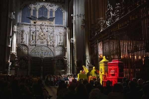 Crítica / Siete órganos y una lira lidian una singular batalla musical en Toledo - por Diego de Palafox