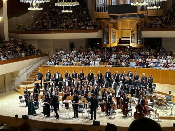 Crítica / Orquesta y Coro de la Comunidad de Madrid: brillante broche final - por Paulino Toribio