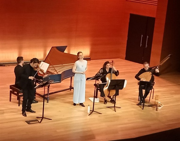 Crítica / Distinguidas compositoras de los siglos XVII y XVIII - por José Antonio Cantón