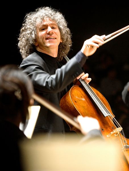 Steven Isserlis debuta en Pamplona con un concierto dedicado a Haydn, Beethoven y Arriaga en su 200 aniversario