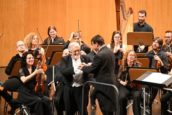 Crítica / Gala lírica de Plácido Domingo: el león y el tiempo - por Darío Fernández Ruiz