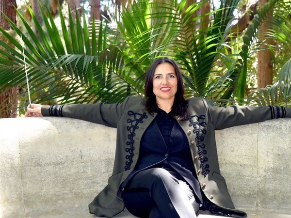 La directora Silvia Olivero comparte su legado en la exposición ‘Mujeres, música y creación’