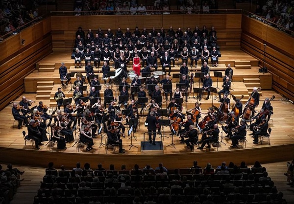 Crítica / La Sinfonía “Coral” de Beethoven clausuró la temporada OSCyL - por José M. Morate Moyano