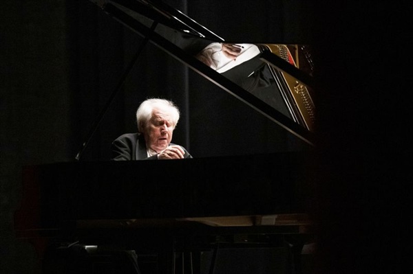 Crítica / Sokolov en Santander: soberano del piano, dueño del tiempo - por Darío Fernández Ruiz