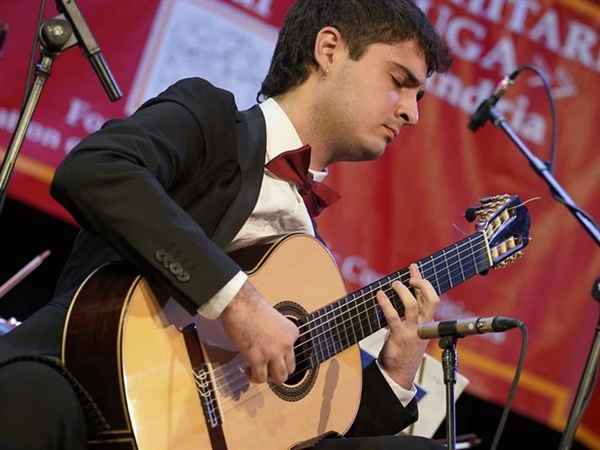 Concurso Internacional de Guitarra Clásica Michele Pittaluga