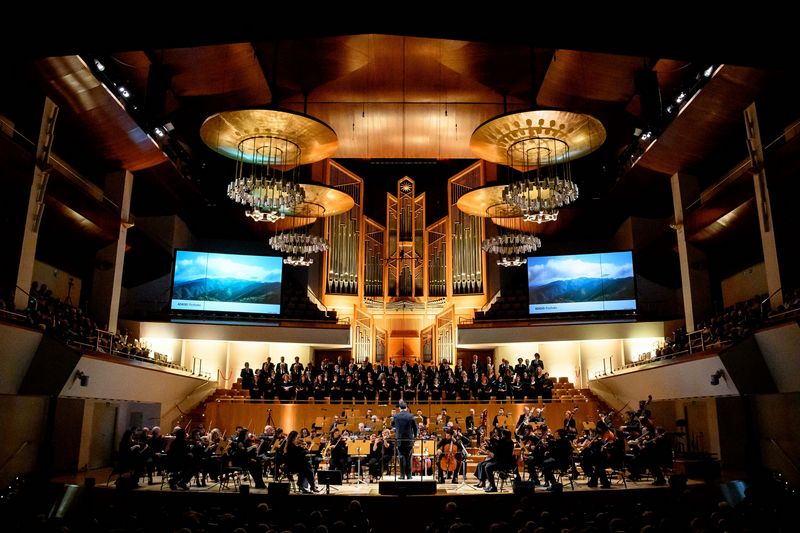 La directora Irene Delgado-Jiménez debuta al frente de la Orquesta y Coro Nacionales de España en el ciclo Descubre