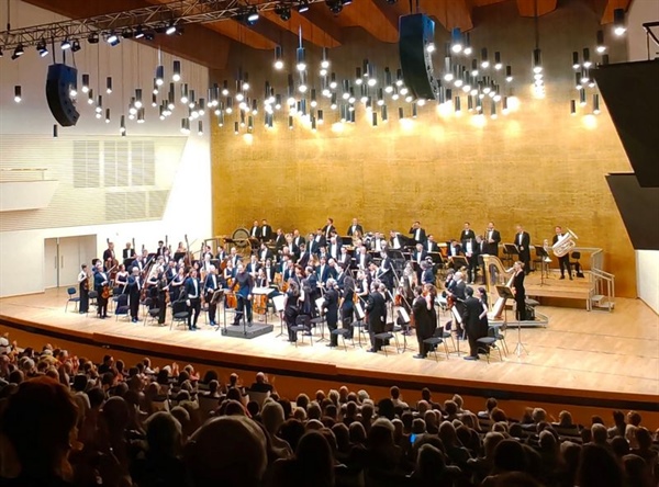 Crítica / Modélica conducción de Pablo González con la ONE - por José Antonio Cantón