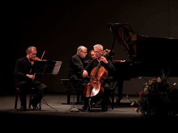 Crítica / Elogio del trío con piano - por José Antonio Cantón
