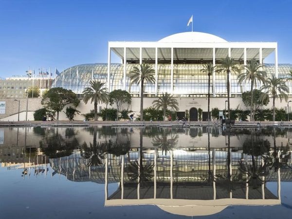 David Afkham dirige a la Orquesta Nacional de España en dos conciertos en el Palau de la Música de Valencia