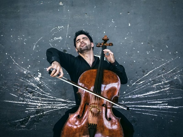 Pablo Ferrández debuta con la Filarmónica de Los Ángeles dirigida por Dudamel