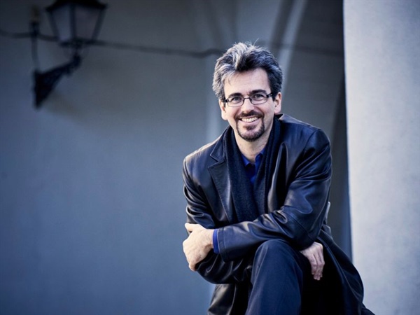 El pianista Daniel del Pino inaugura el ciclo Beethoven Actual en el Círculo de Bellas Artes