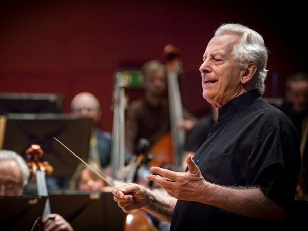 Günther Herbig dirige la monumental Sinfonía nº 8 de Bruckner a la OFGC