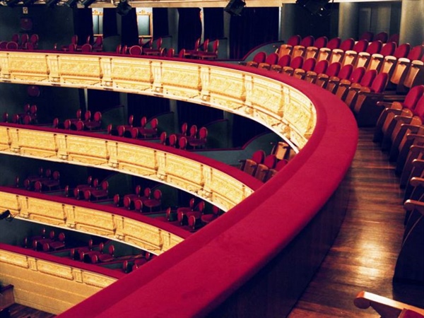 El Teatro Real en el Día del Libro anuncia los ganadores del concurso de relato corto para jóvenes