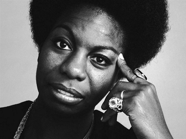 OPINIÓN #LasMusas / ‘Nina Simone: Una pianista-compositora entre dos mundos’ (por Sira Hernández)