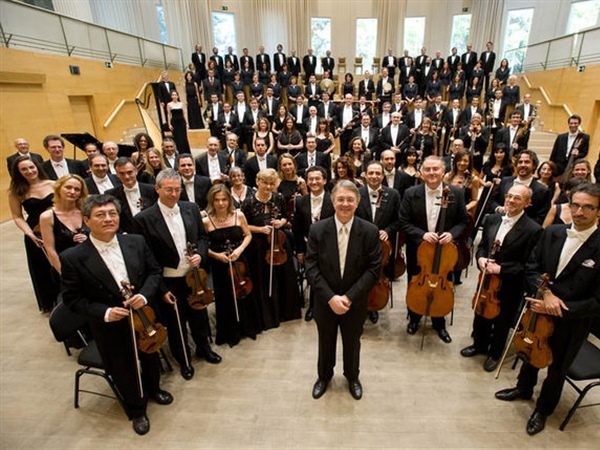 Crítica / Desigual (Orquesta y Coro de la Comunidad de Madrid)