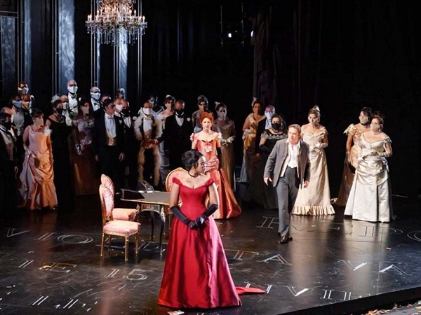 El Liceo suspende las funciones del 8 y 9 de diciembre de "La traviata"