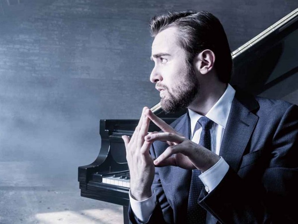 Daniil Trifonov actuará con la OCNE en sustitución de Mitsuko Uchida