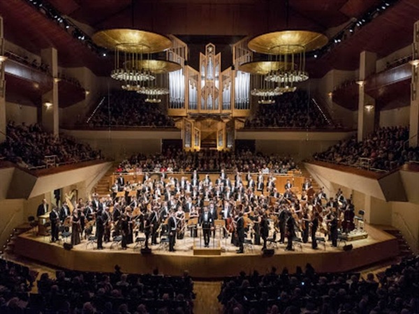 La Orquesta y Coro Nacionales de España presenta su nueva programación de abril a junio