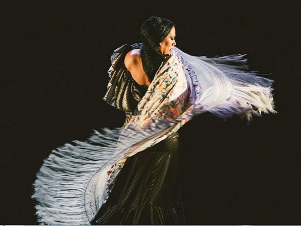 El Teatro Real baila flamenco