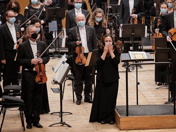 Crítica / Jovialidades mozartianas (Real Filharmonía de Galicia) - por Ramón García Balado